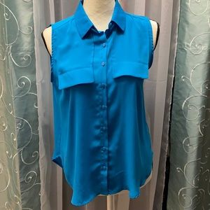 Blue Worthington short sleeve shirt petite small